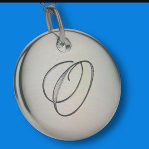 New Tiffany 💕❤️💜🎁 Gift silver Letter- O Alphabet Disc charm 💖